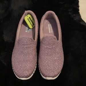 SKECHERS AIR COOLED CONFORT SIZE 07 GLITTER